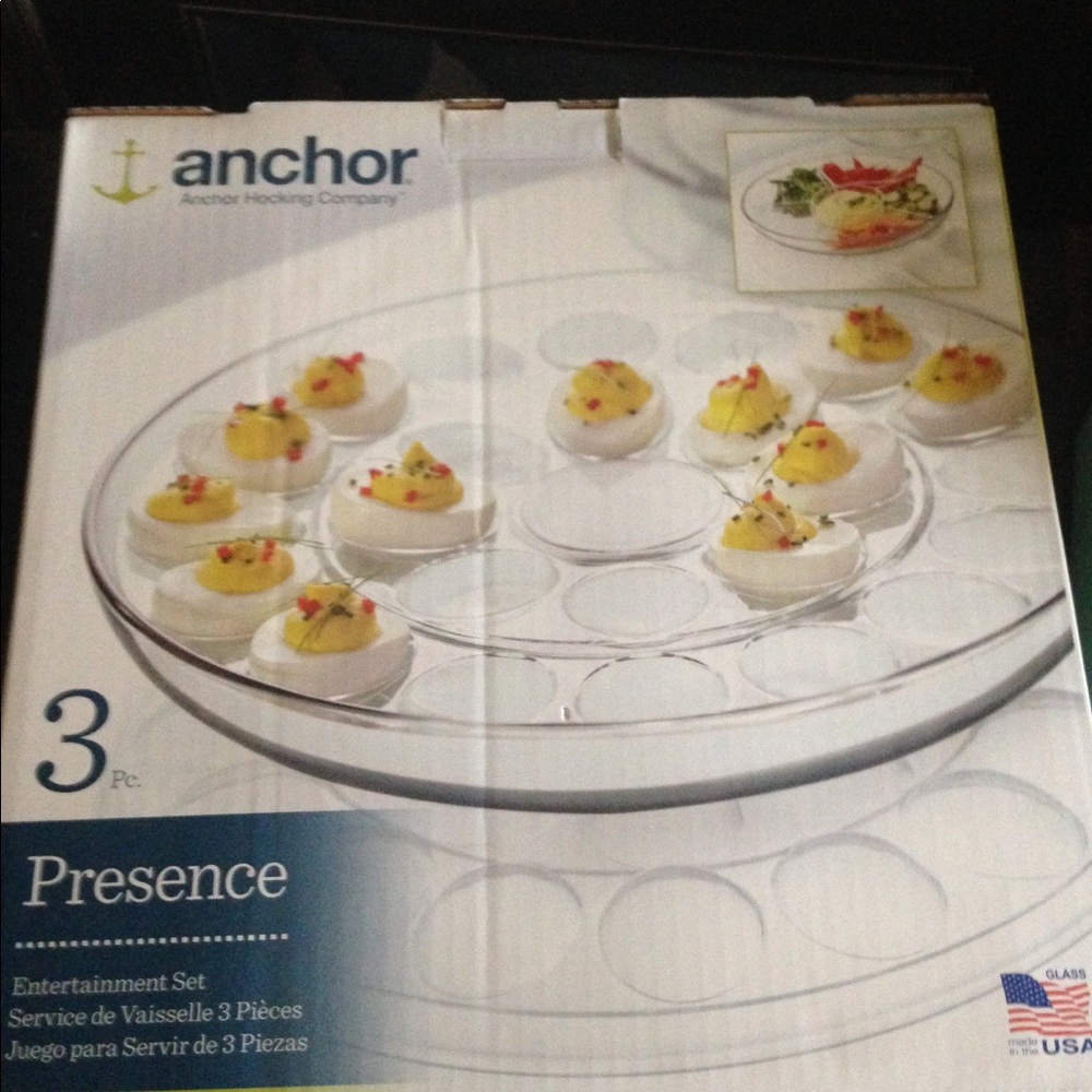 3 piece veggie tray. New